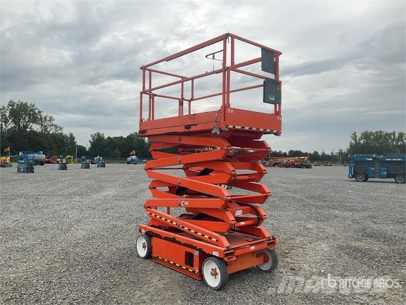 SkyJack SJIII 4632 Electric Scissor Lift Scheren-Arbeitsbühnen