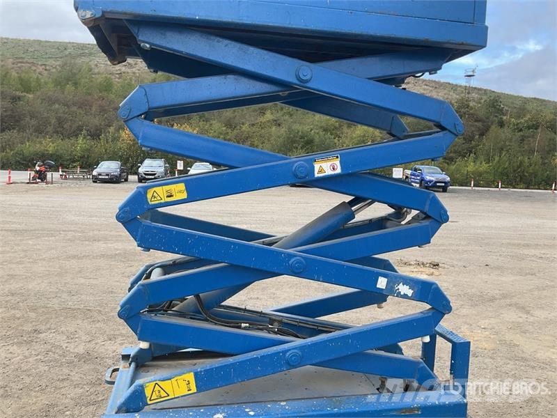 SkyJack SJIII3219 Ollós emelők