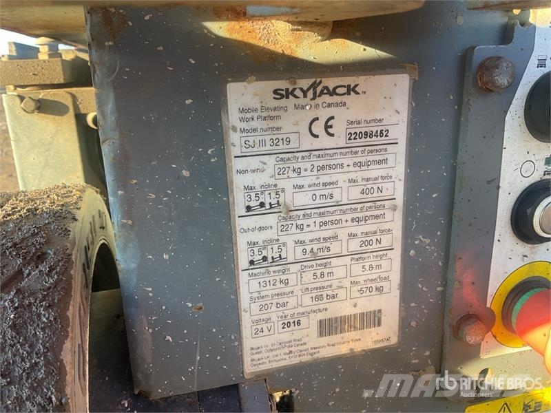 SkyJack SJIII3219 Škaraste platforme