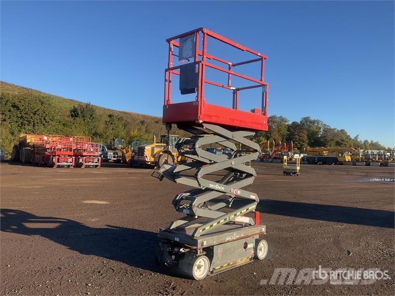 SkyJack SJIII3219 Škaraste platforme