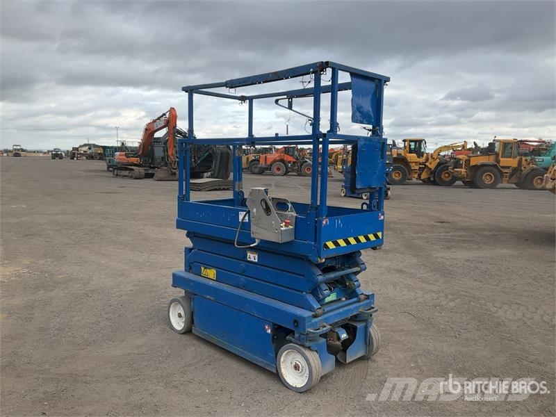 SkyJack SJIII3219 Ollós emelők