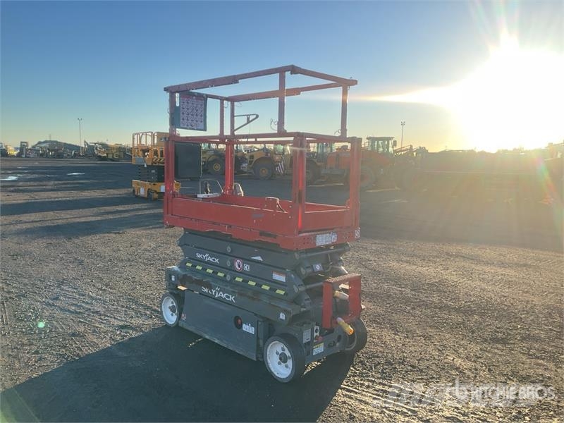 SkyJack SJIII3219 Škaraste platforme