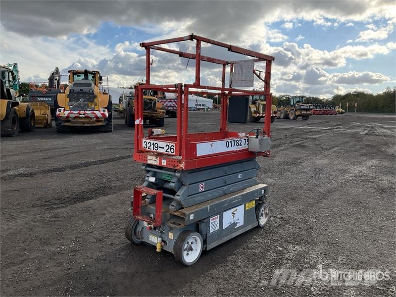 SkyJack SJIII3219 Scheren-Arbeitsbühnen