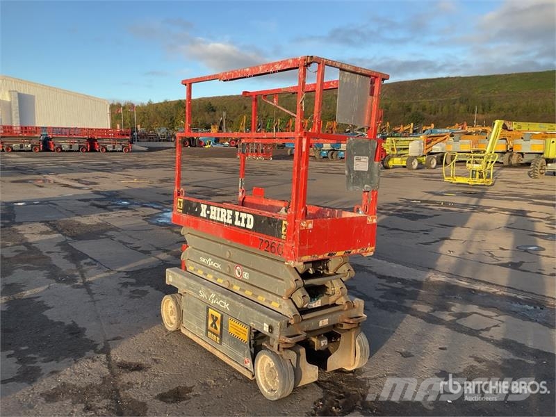 SkyJack SJIII3219 Electric Scissor Lift 剪式升降機