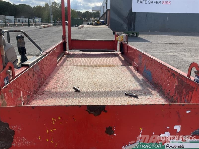 SkyJack SJIII3219 Electric Scissor Lift Škarjaste dvižne ploščadi