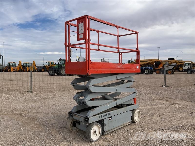 SkyJack SJIII3220M Electric 8 Mts Electric Scissor Lift Plataformas tijera