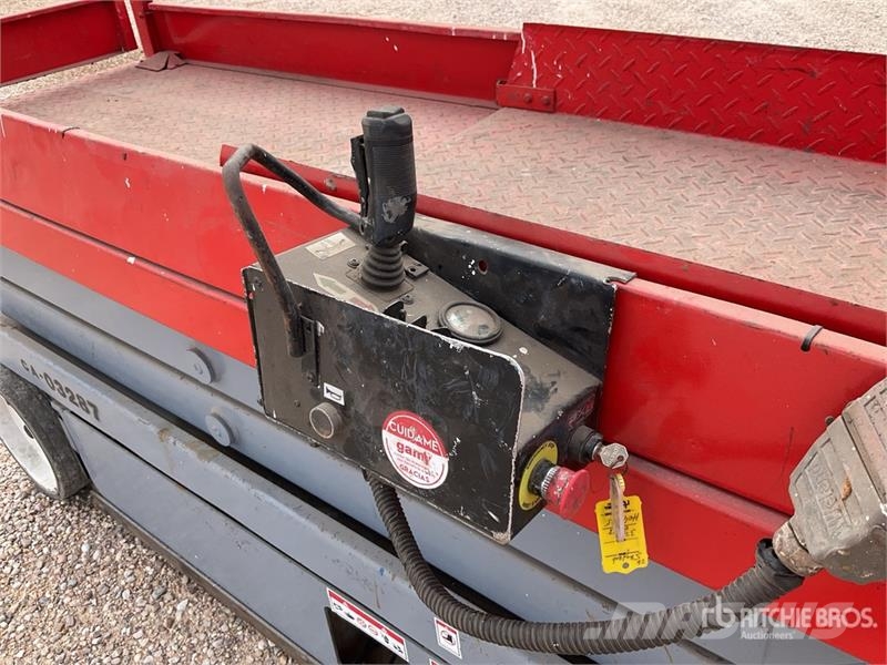 SkyJack SJIII3220M Electric Scissor Lift (Inoperable) Plataformas tijera