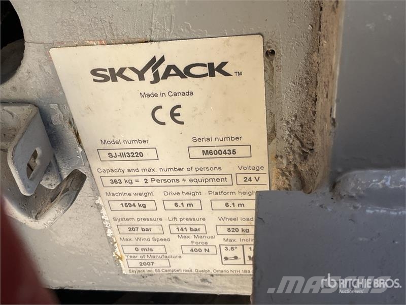 SkyJack SJIII3220M Electric Scissor Lift Ножничные подъемники
