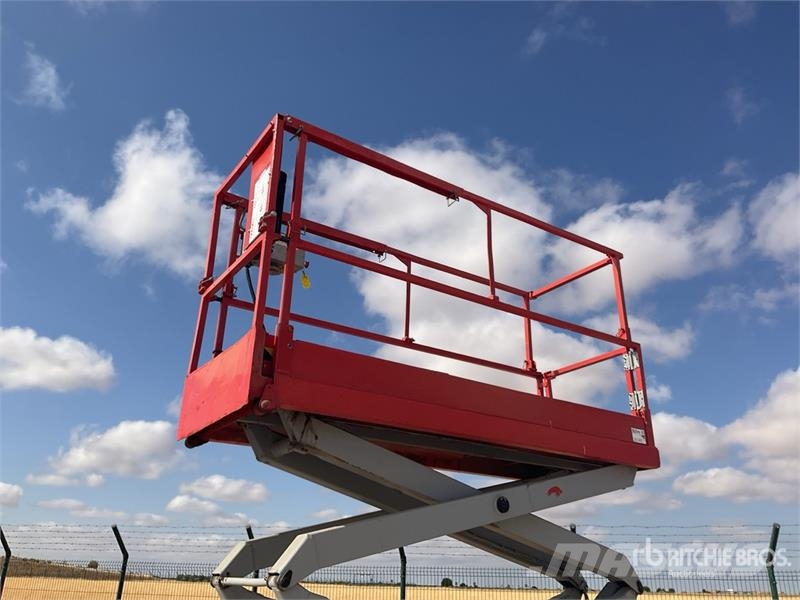SkyJack SJIII3220M Electric Scissor Lift Ножничные подъемники