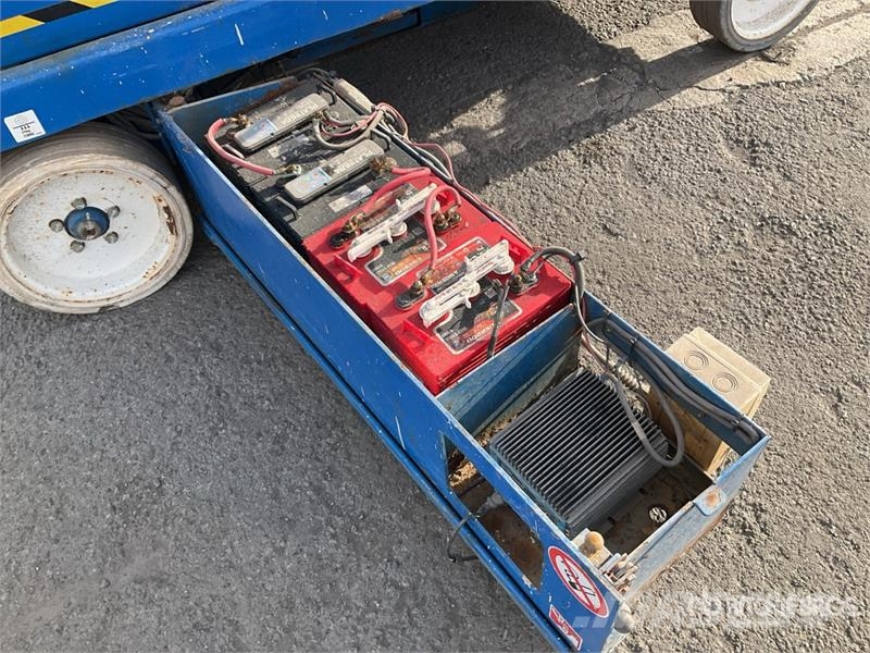 SkyJack SJIII3226 Piattaforme a pantografo