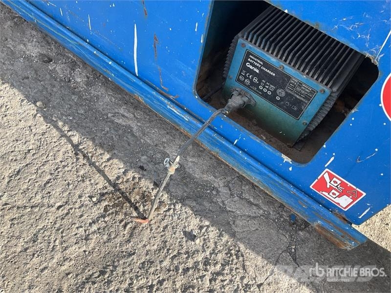 SkyJack SJIII3226 Piattaforme a pantografo