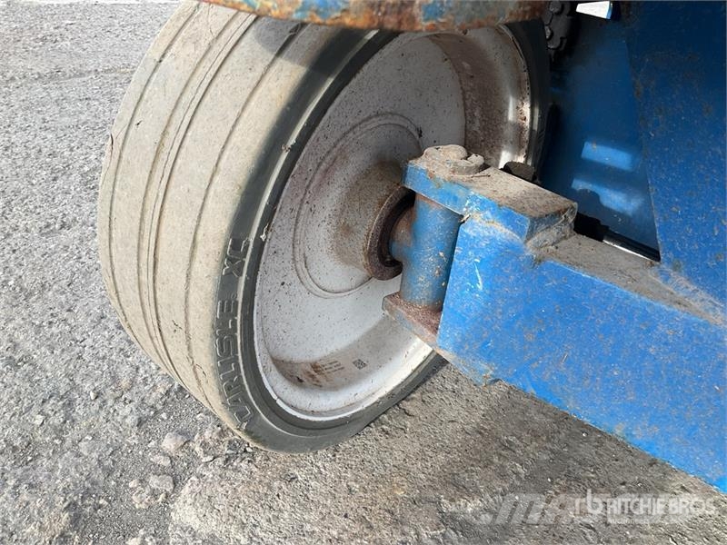 SkyJack SJIII3226 Piattaforme a pantografo