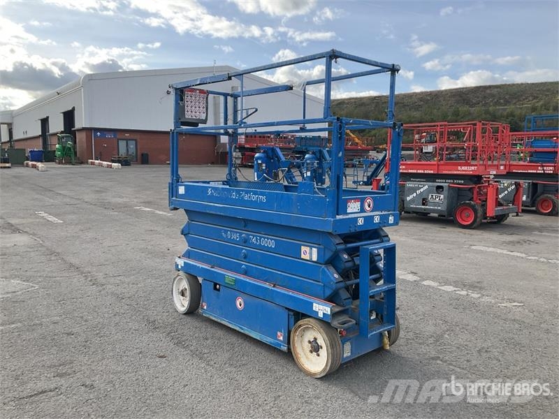 SkyJack SJIII3226 Piattaforme a pantografo