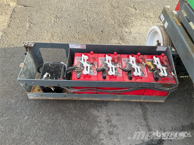 SkyJack SJIII3226 Electric Scissor Lift Ollós emelők