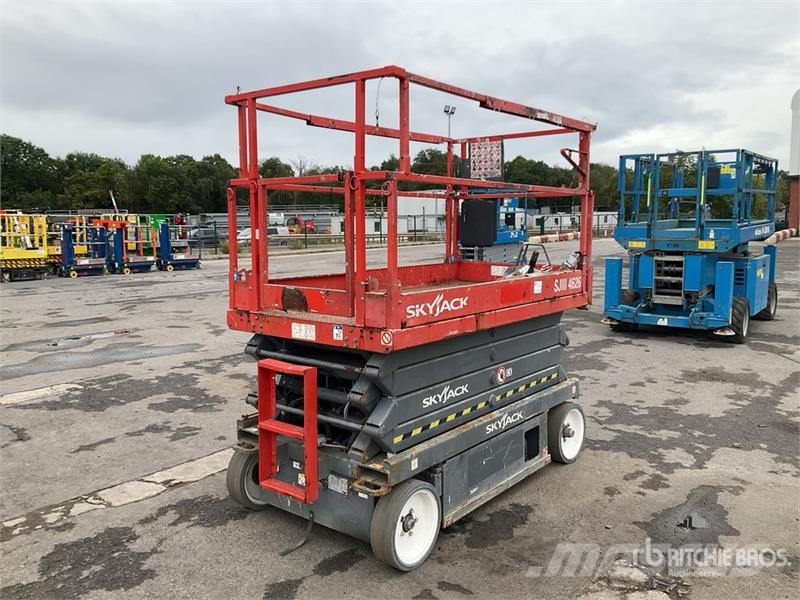 SkyJack SJIII4626 Electric Scissor Lift Nacelle ciseaux