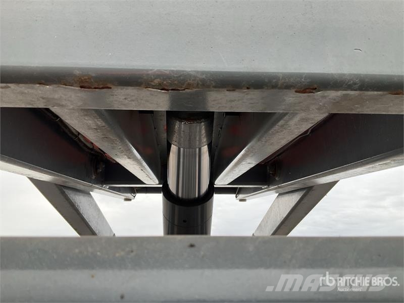 SkyJack SJIII4626 Electric Scissor Lift Nacelle ciseaux