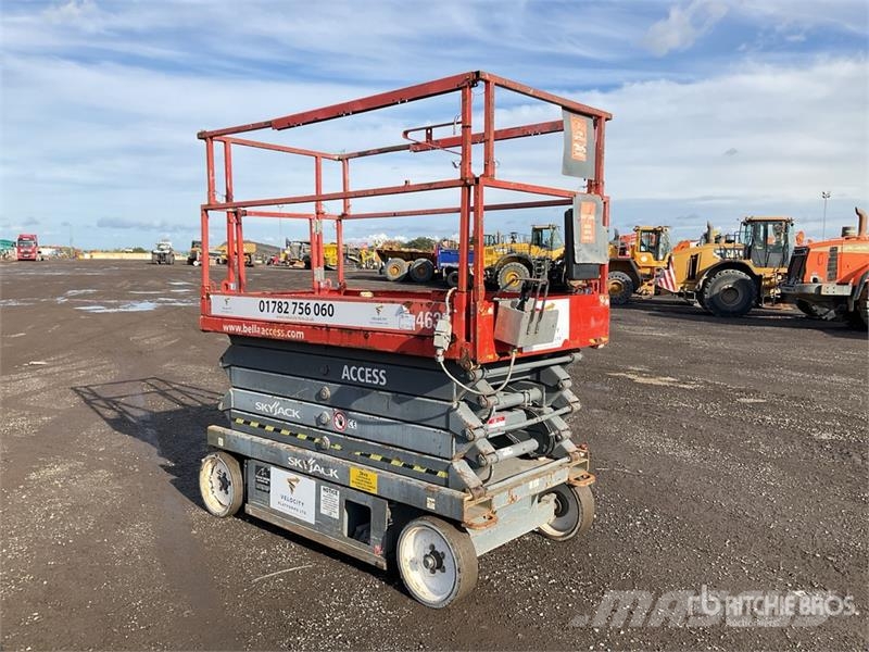 SkyJack SJIII4632 Scheren-Arbeitsbühnen