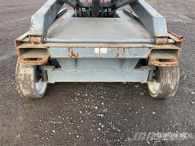 SkyJack SJIII4632 Scheren-Arbeitsbühnen