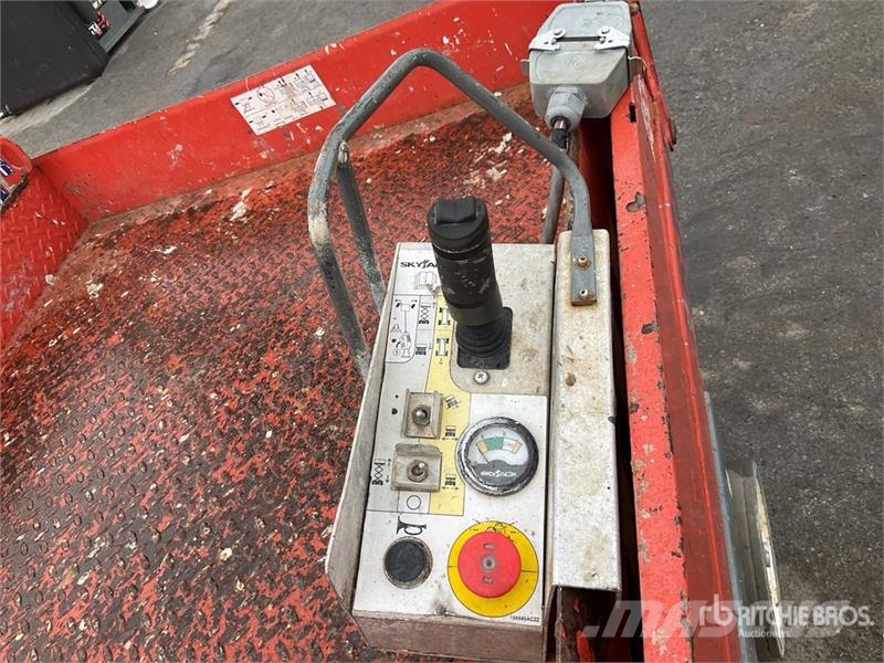 SkyJack SJIII4632 Electric Scissor Lift Ανυψωτήρες ψαλιδωτής άρθρωσης