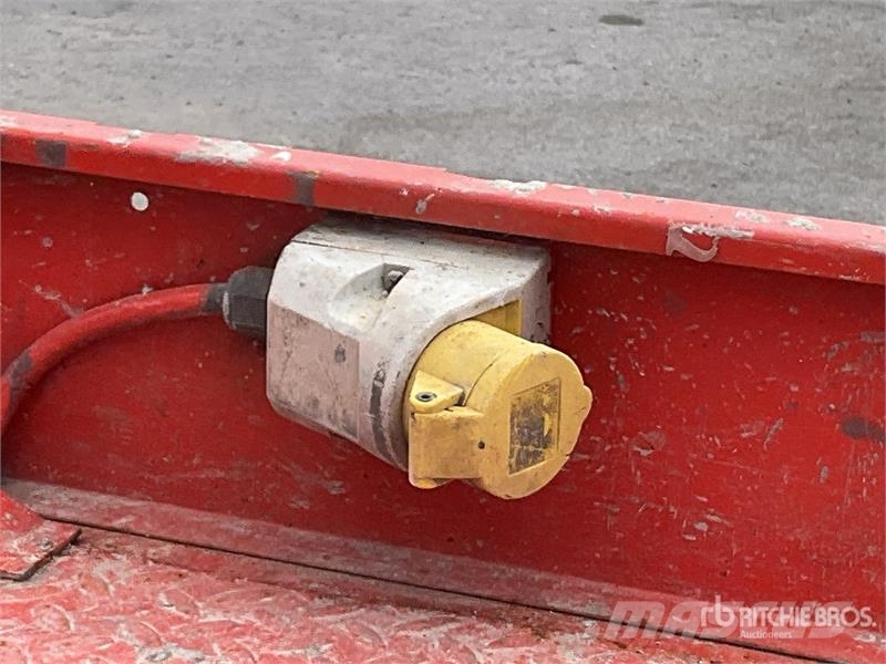 SkyJack SJIII4632 Electric Scissor Lift シザースリフト