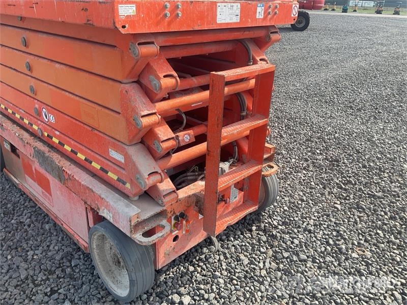 SkyJack SJIII4740 Electric Scissor Lift Plataformas tijera