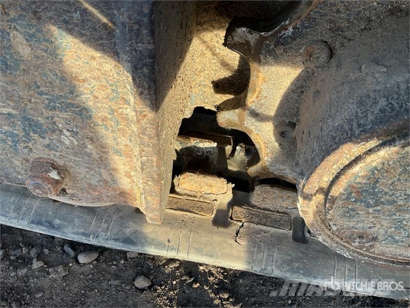 Slanetrac HT1000 Stand-On Hi-Tip Mini Tracked Dumper Vehículos compactos de volteo