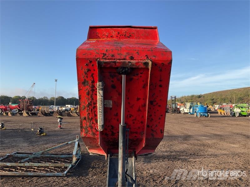 Slanetrac HT1000 Stand-On Hi-Tip Mini Tracked Dumper Vehículos compactos de volteo