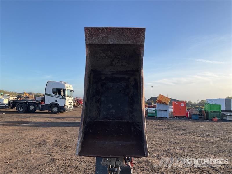 Slanetrac HT1000 Stand-On Hi-Tip Mini Tracked Dumper Vehículos compactos de volteo