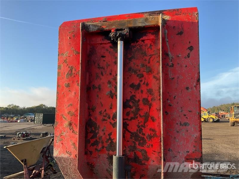 Slanetrac HT1000 Stand-On Hi-Tip Tracked Dumper Vehículos compactos de volteo