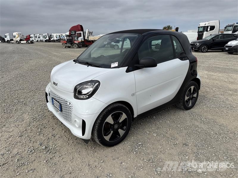 Smart Fortwo Electric COUPE' EQ 60KW PASSION Automobile Henkilöautot