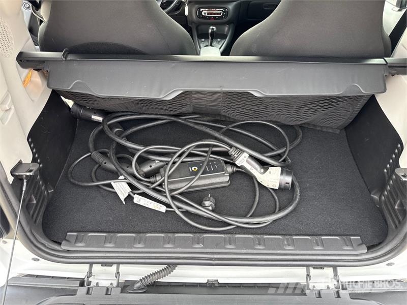 Smart Fortwo Electric COUPE' EQ 60KW PASSION Automobile Henkilöautot