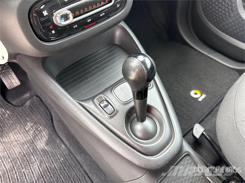Smart Fortwo Electric COUPE' EQ 60KW PASSION Automobile Henkilöautot