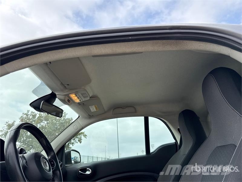 Smart Fortwo Electric COUPE' EQ 60KW PASSION Automobile Henkilöautot