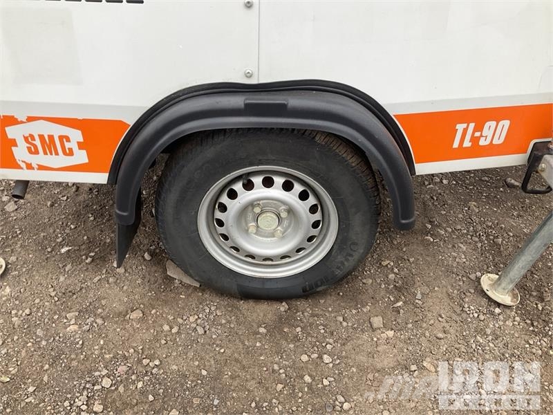 SMC TL90 أبراج خفيفة
