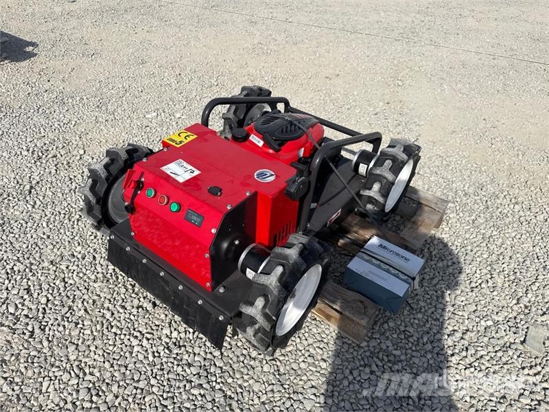  SMT 550 Remote Control Lawn Mower ركوب الحشائش