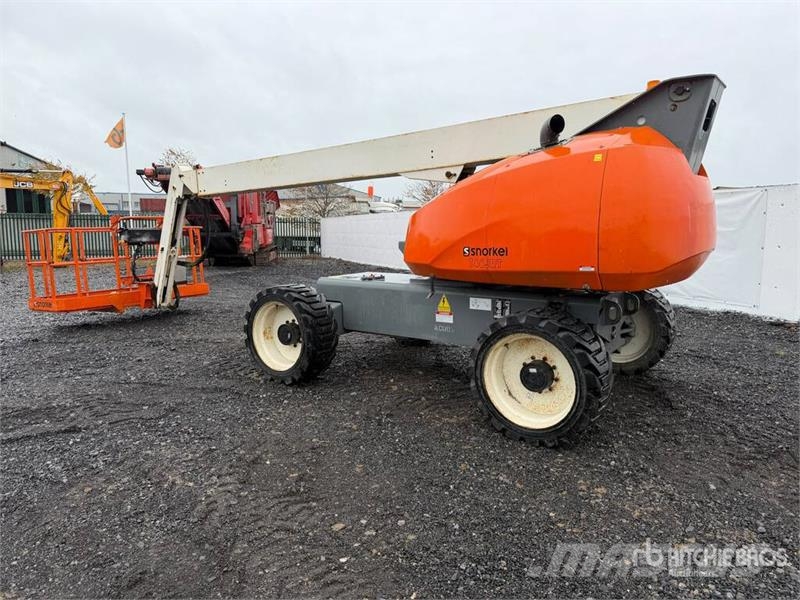 Snorkel T46JRT 4WD Diesel Articulating Boom Lift Zglobne podizne platforme
