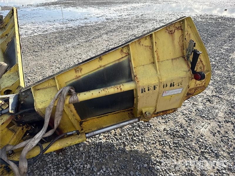  Snow Plow حراثات ونصول الجليد