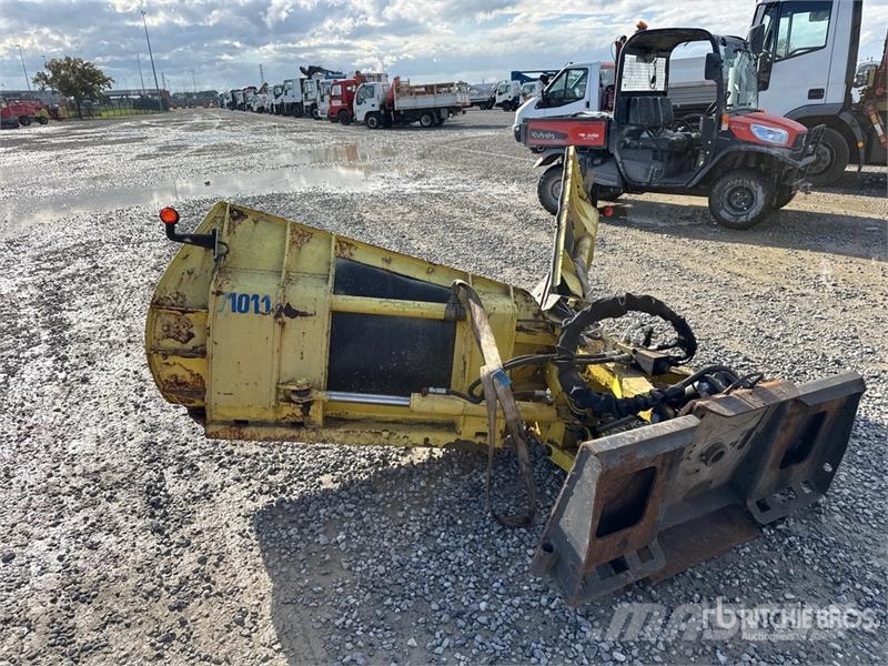  Snow Plow حراثات ونصول الجليد