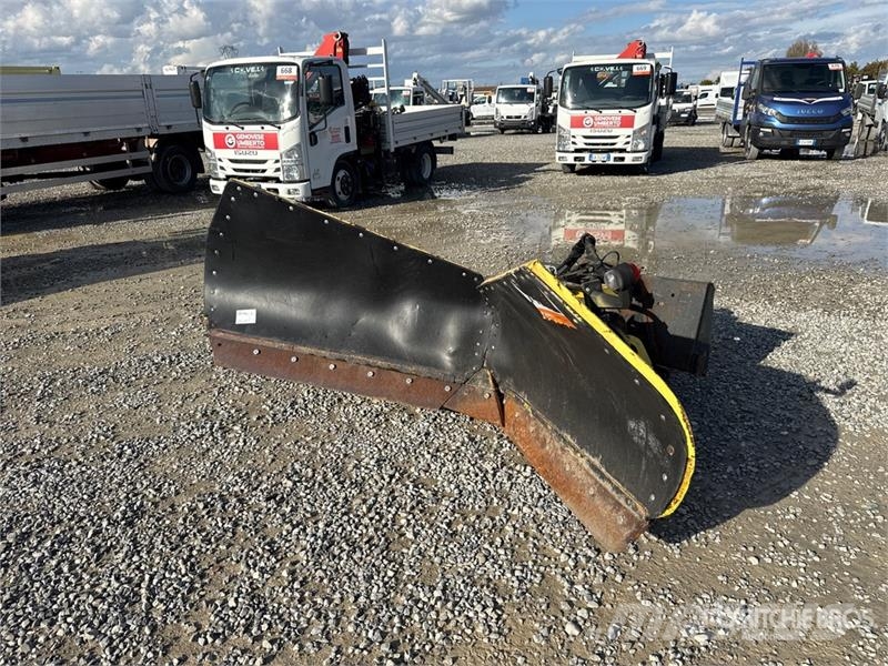  Snow Plow حراثات ونصول الجليد