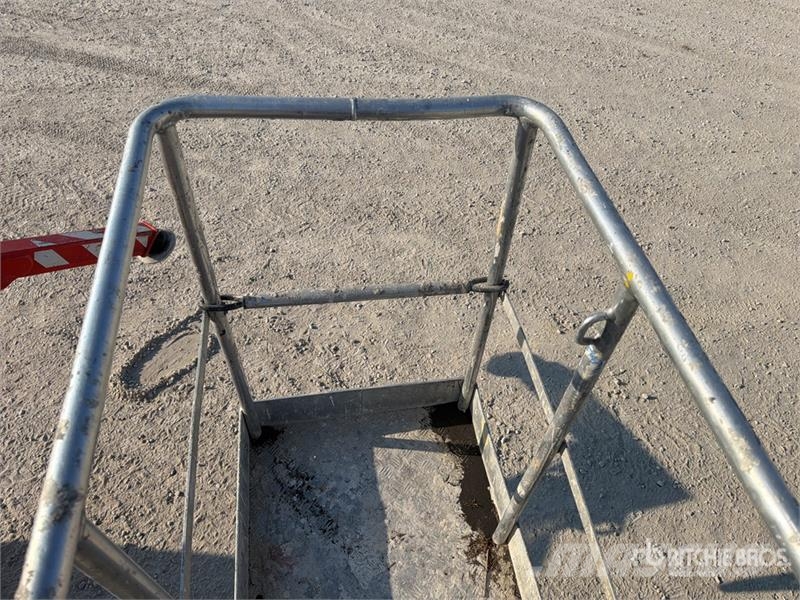 Socage Navaho DA22 Crawler Diesel Articulating Boom Lift Nacelles articulées