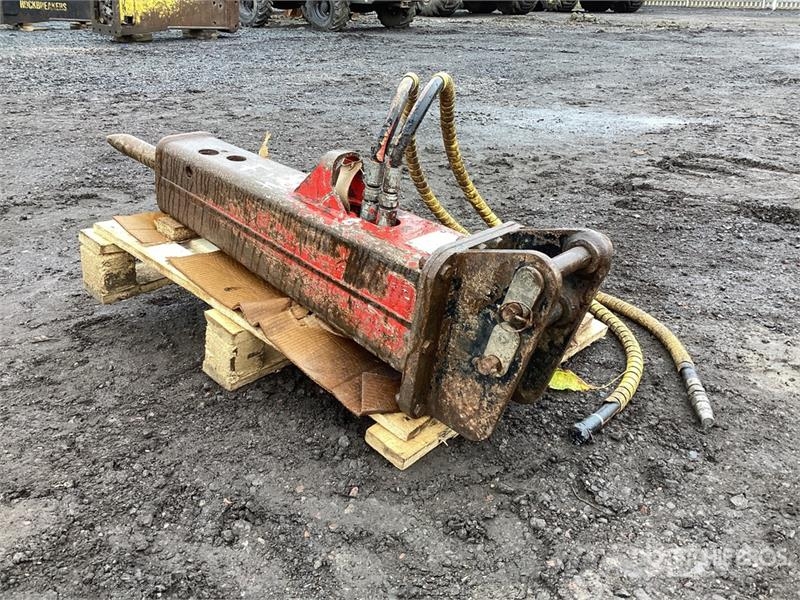 Socomec 95/2 2600 mm Hydraulic Breaker Hammers / Breakers