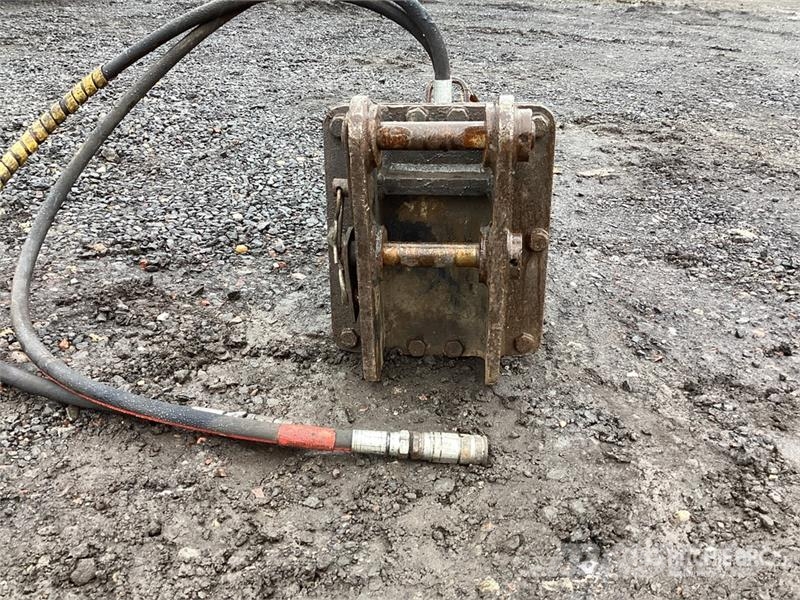 Socomec DMS165 2300 mm Hydraulic Breaker Hammers / Breakers