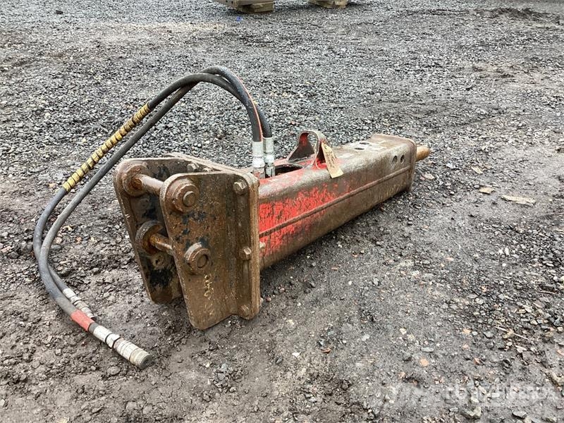 Socomec DMS165 2300 mm Hydraulic Breaker Hammers / Breakers