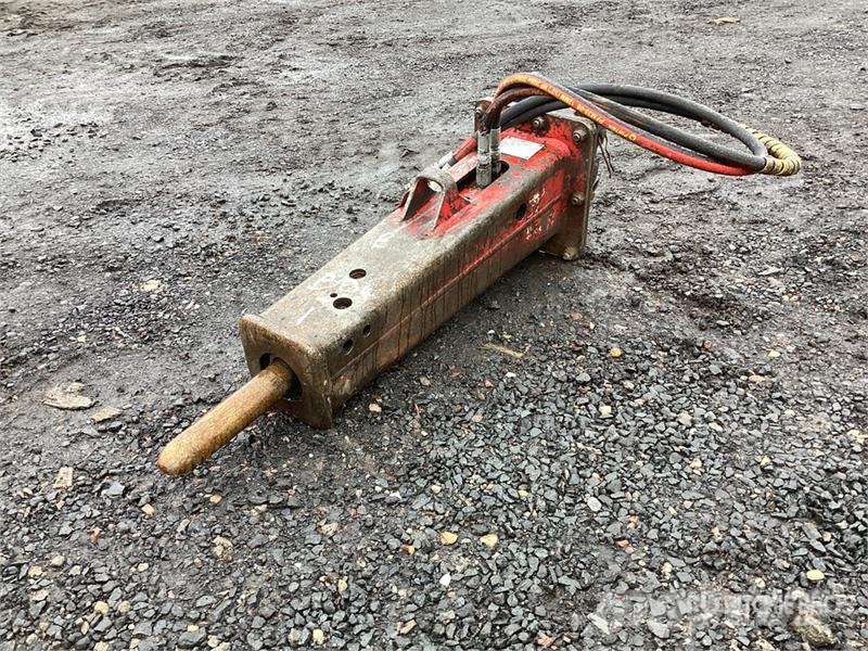 Socomec DMS165 2300 mm Hydraulic Breaker Hammers / Breakers