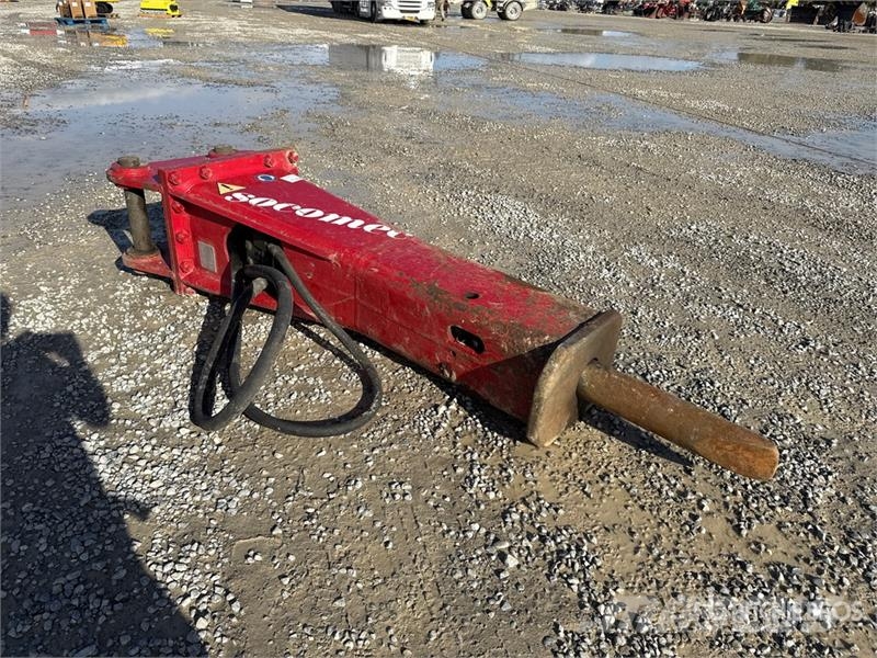 Socomec MDO1450TS Hydraulic Breaker مطارق / كسارات