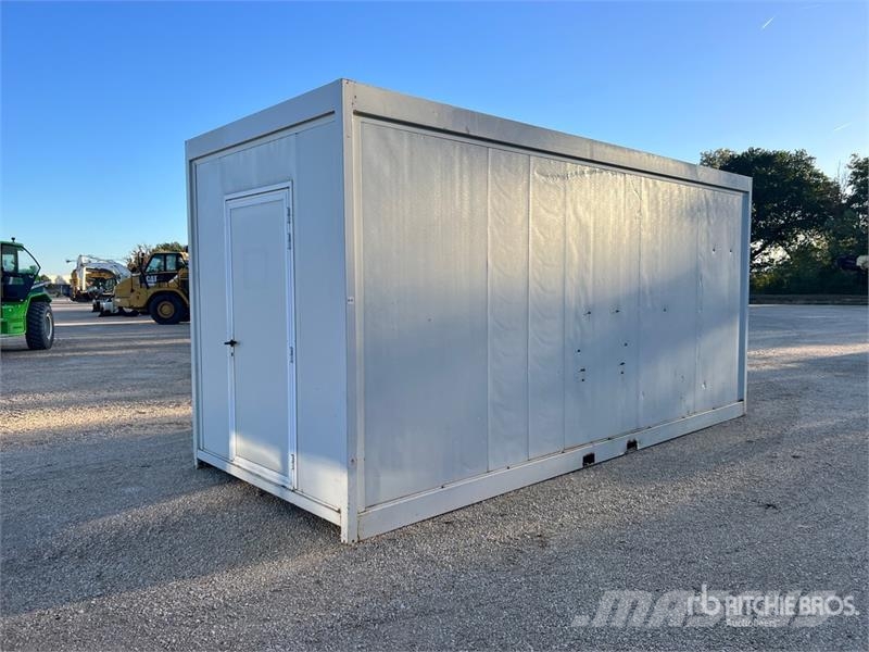 SOLFAB I60-3 Module Sanitaire Прочие прицепы