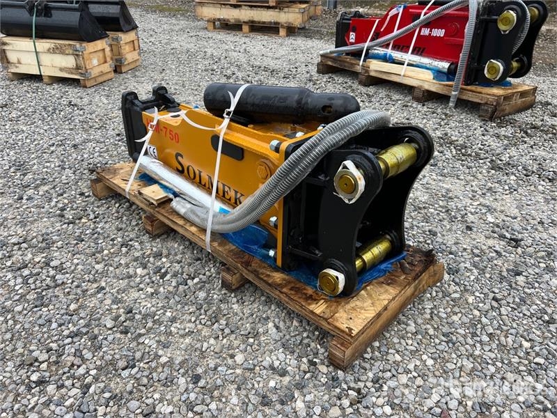 Solmek HM-750 7.5 to 15 ton Excavator Hydraulic Breaker ( Martelos Hidráulicos