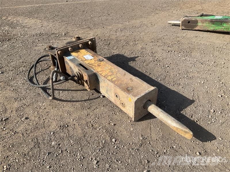 Soosan 1400 mm Hydraulic Breaker Hammers / Breakers