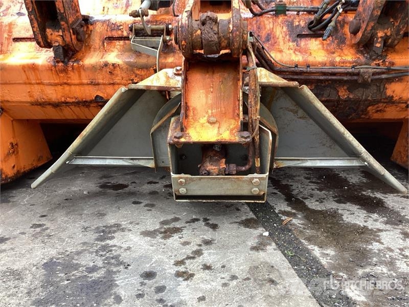 Spreader Attachment Další stroje na zpracování půdy a příslušenství