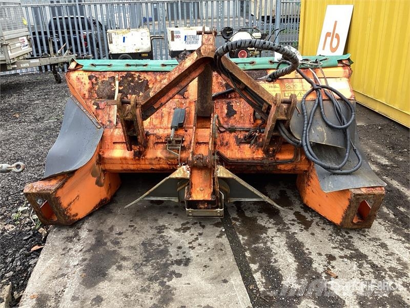 Spreader Attachment Další stroje na zpracování půdy a příslušenství